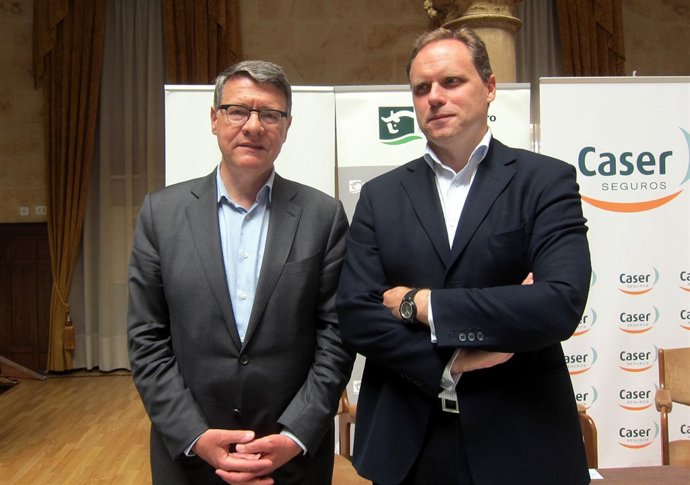 Jordi Sevilla y Daniel Lacalle en Salamanca