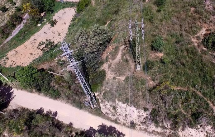 Línea eléctrica de Endesa en Collserola