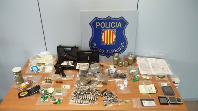 Material confiscat pels Mossos d'Esquadra