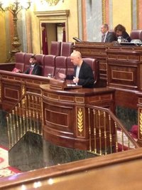 Elorza censura el "raca raca" de Patxi López con el "choque de trenes": "Ya cansa un poco"