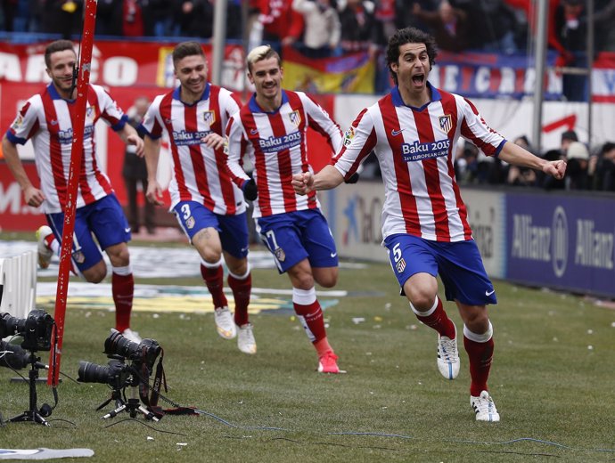 Tiago celebra su gol