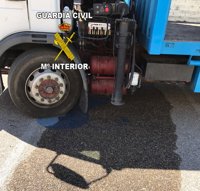 Investigan a un joven cordobés acusado de robar el gasoil a camiones estacionados en Andújar