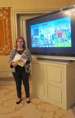 La concejal Isabel Macías               