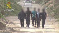 La Guardia Civil desarticula una organización que introdujo a 166 personas en Melilla de forma ilegal