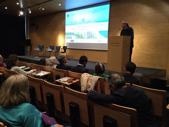 El comissionat Jordi Via clausura la jornada de la Taula del Tercer Sector
