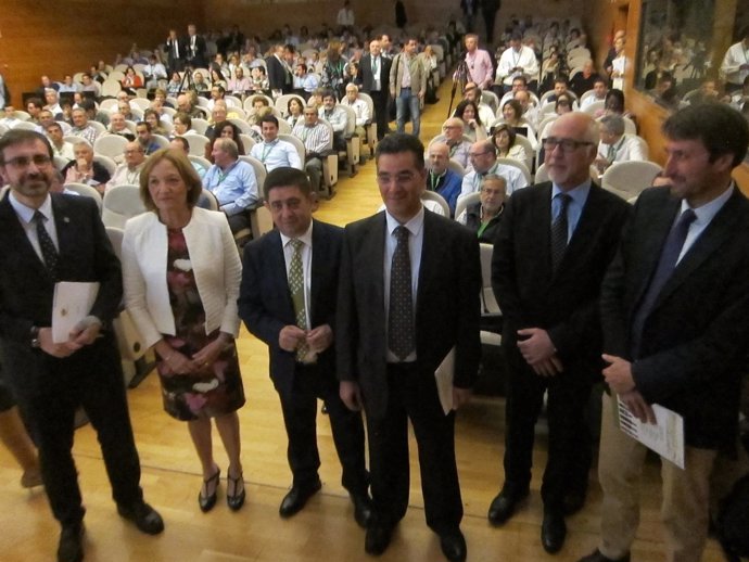 Inauguración del Simposium Científico Técnico Expoliva                         