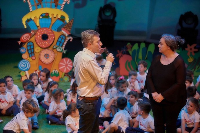 Ensayo De La Ópera Manos A La Ópera Con Niños De Entre 3 Y 6 Años