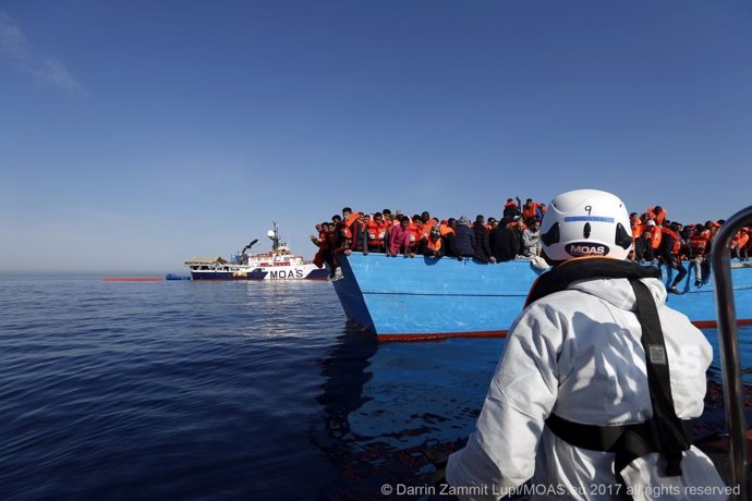 Rescate de inmigrantes en Mediterráneo MOAS