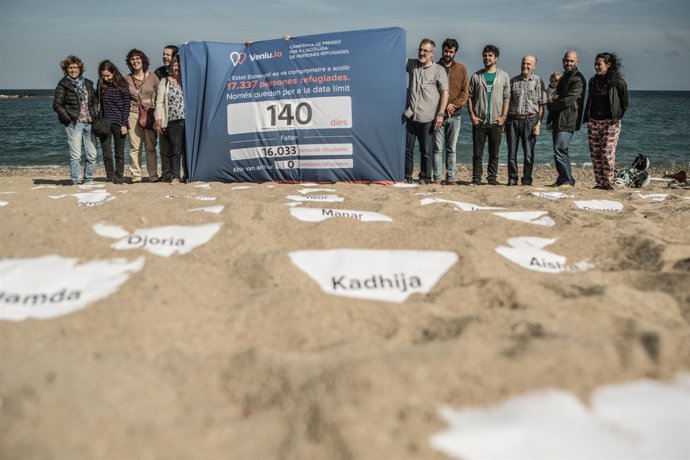 Acció d'ONG per reclamar l'arribada de refugiats