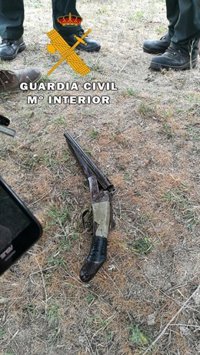 Detenido en Ávila tras encañonar a dos guardias civiles y ocultarse en el monte