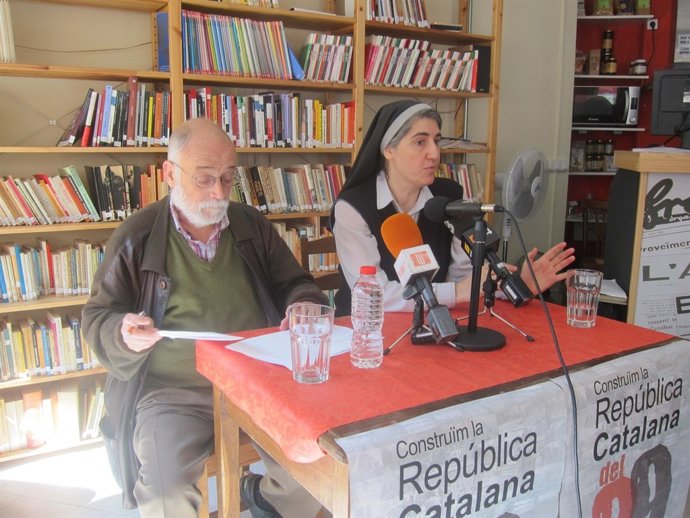 Arcadi Oliveres y Teresa Forcades
