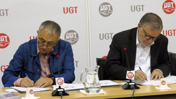 Firma convenio entre UGT y UP   