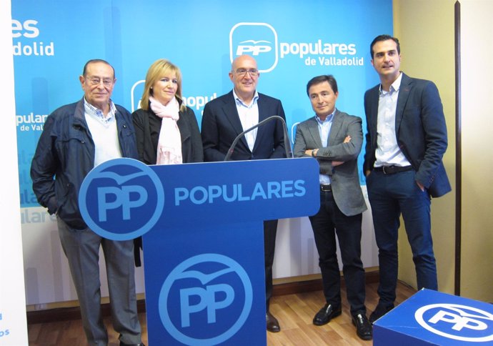 Carnero junto a otros afiliados presenta sus propuestas