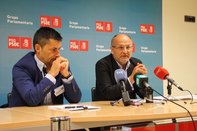 Abel Losada y Eduardo Abad en rueda de prensa.