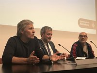 Viggo Mortensen: "La poesía no es tan diferente a la fotografía, la pintura o a ir al cine"