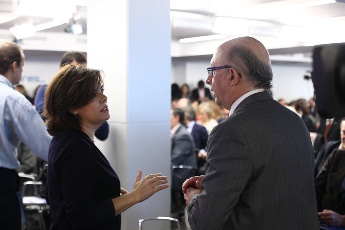 Santamaría Sáenz y Cristobal Montoro en la Junta Directiva Nacional del PP