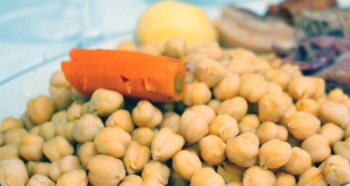 Imagen de un cocido madrileño               