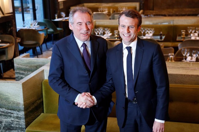 Emmanuel Macron y François Bayrou