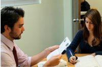 Mesa por la Educación pregunta por qué se "discrimina" a la concertada en los auxiliares de conversación de inglés