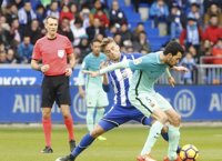 Clos Gómez arbitrará la final de Copa entre Barcelona y Alavés