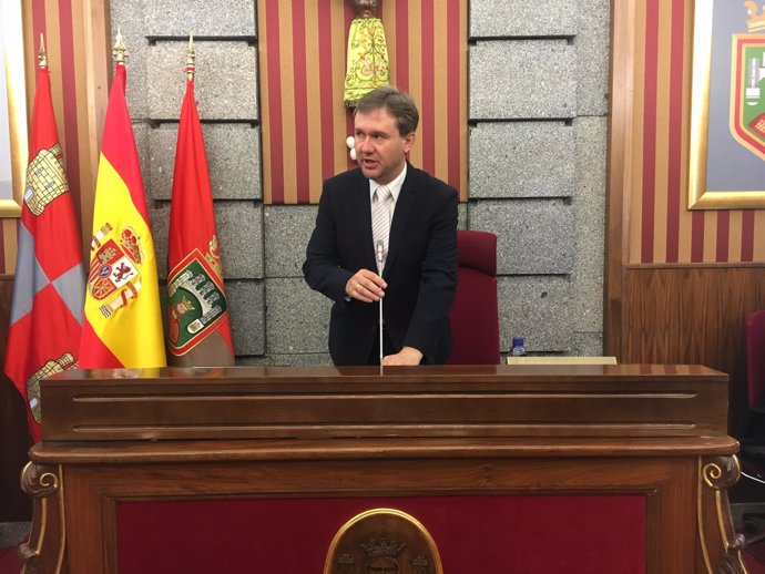 Burgos: Javier Lacalle en el Pleno