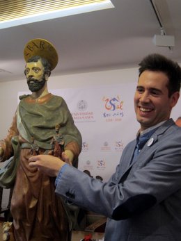  El Restaurador Miguel García.                               