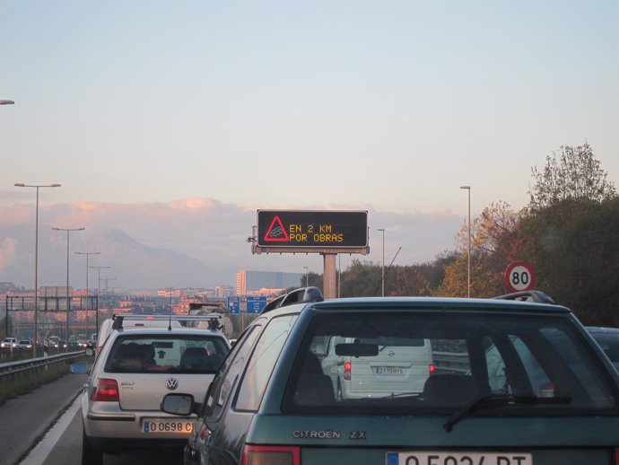 Retenciones en la autopista Y.