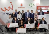 Junta agradece a los proyectos del Programa Minerva por ayudar "a solventar la brecha digital"