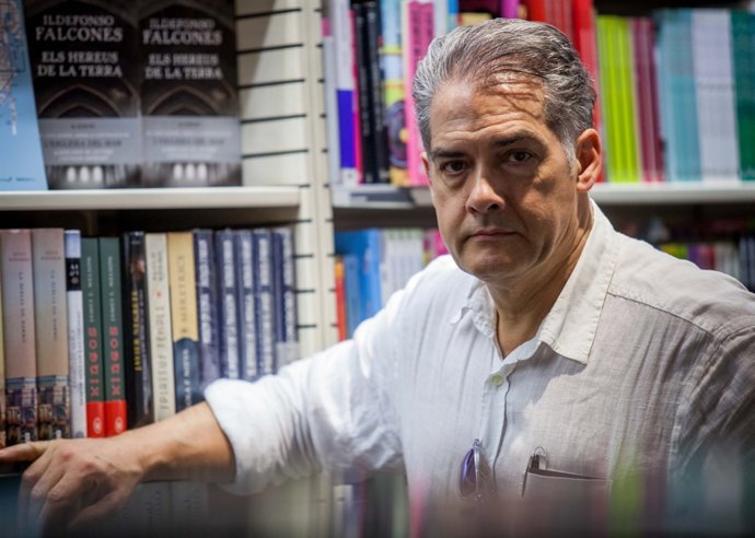 El autor en el certamen