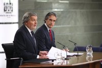 Méndez de Vigo no comenta las primarias del PSOE: "Sus militantes tienen que decidir y me gustaría que acertaran"