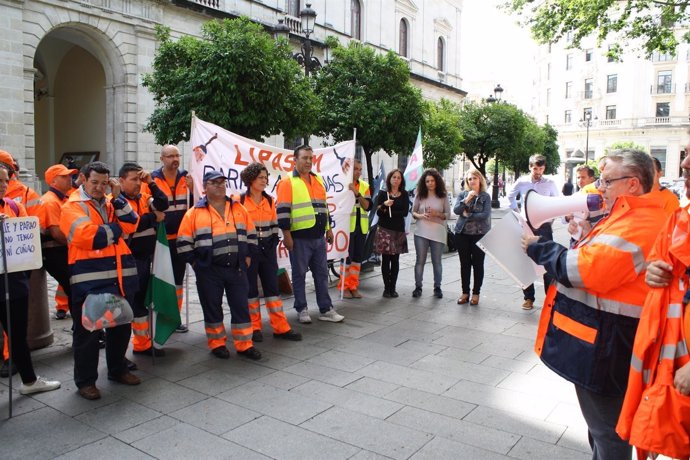 Concentración de los extrabajadores.