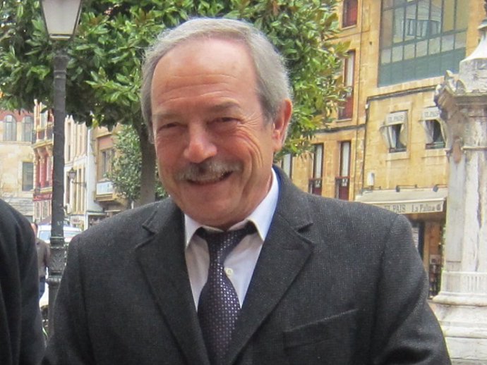 El alcalde de Oviedo, Wenceslao López