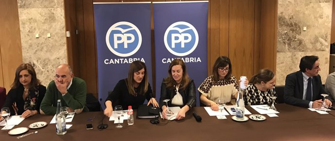 Buruaga preside su primer Comité Ejecutivo del PP