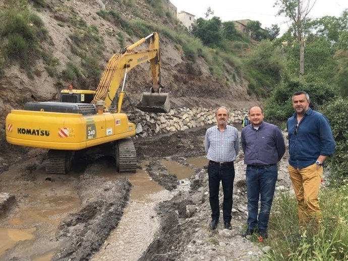 Martínez visita las obras en La Herrería de Serón