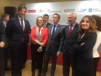 Feijóo celebra la entrada en vigor del contrato del ferry de Vulcano que ve una "oportunidad"