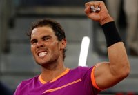 Un gigante Nadal reta a Djokovic tras un brillante triunfo sobre Goffin en cuartos