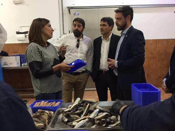 Visita de la Junta de Andalucía a las instalaciones de Cobasal