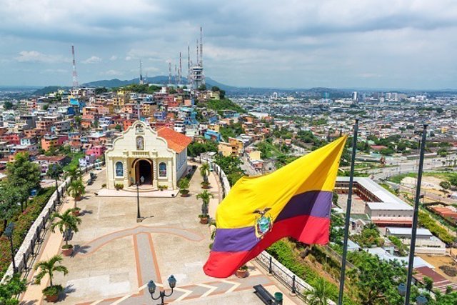Bandera ecuatoriana en Guayaquil