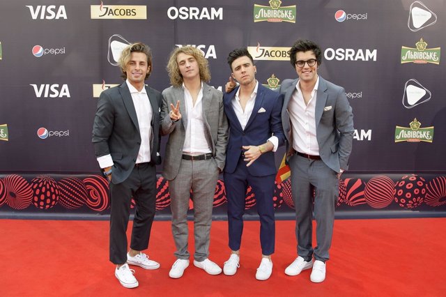Manel Navarro en la alfombra roja de Eurovisión