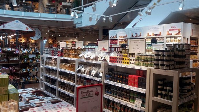 Foto Y Nota De Prensa: Una Delegación De Empresas Andaluzas De Alimentación Visi