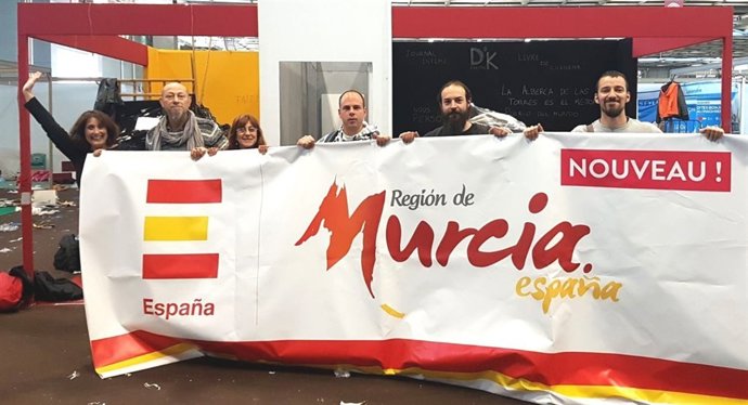 Cinco talleres artesanos participan en la 'Foire de París'
