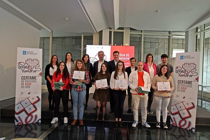 La Xunta entrega los premios del certamen Lingua de Namorar.