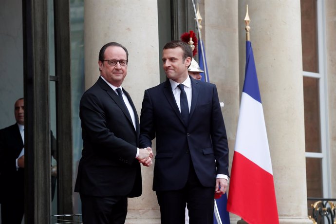 François Hollande y Emmanuel Macron