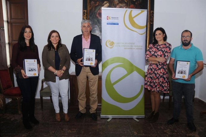 Diputación de Córdoba entrega auditorías energéticas a La Rambla y La Victoria