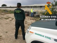 Detenidos los presuntos autores de dos robos de colmenas en explotaciones apícolas de Níjar (Almería)
