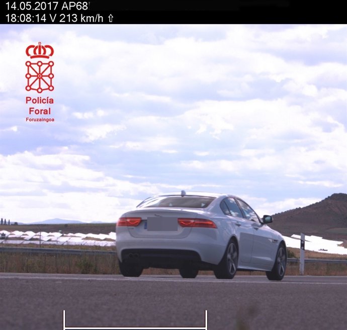 Imputat per circular a 213 km/h i donar positiu en cocaïna i cànnabis.
