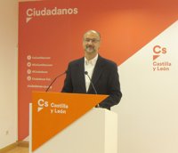 Cs respaldará una presidencia consensuada de la comisión sobre las cajas  y espera que no haya "pasteleo" de PP y PSOE