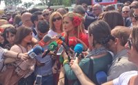 Cifuentes cree que Carmena se equivoca al alquilar sala de CentroCentro para conferencia de Puigdemont, un "acto ilegal"
