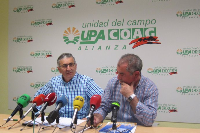 Valladolid. Rivera y González en la presentación de las medidas