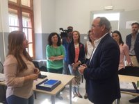 PSOE-A: Rajoy "discrimina" a los parados andaluces con los PGE ante el "silencio cómplice" de Moreno